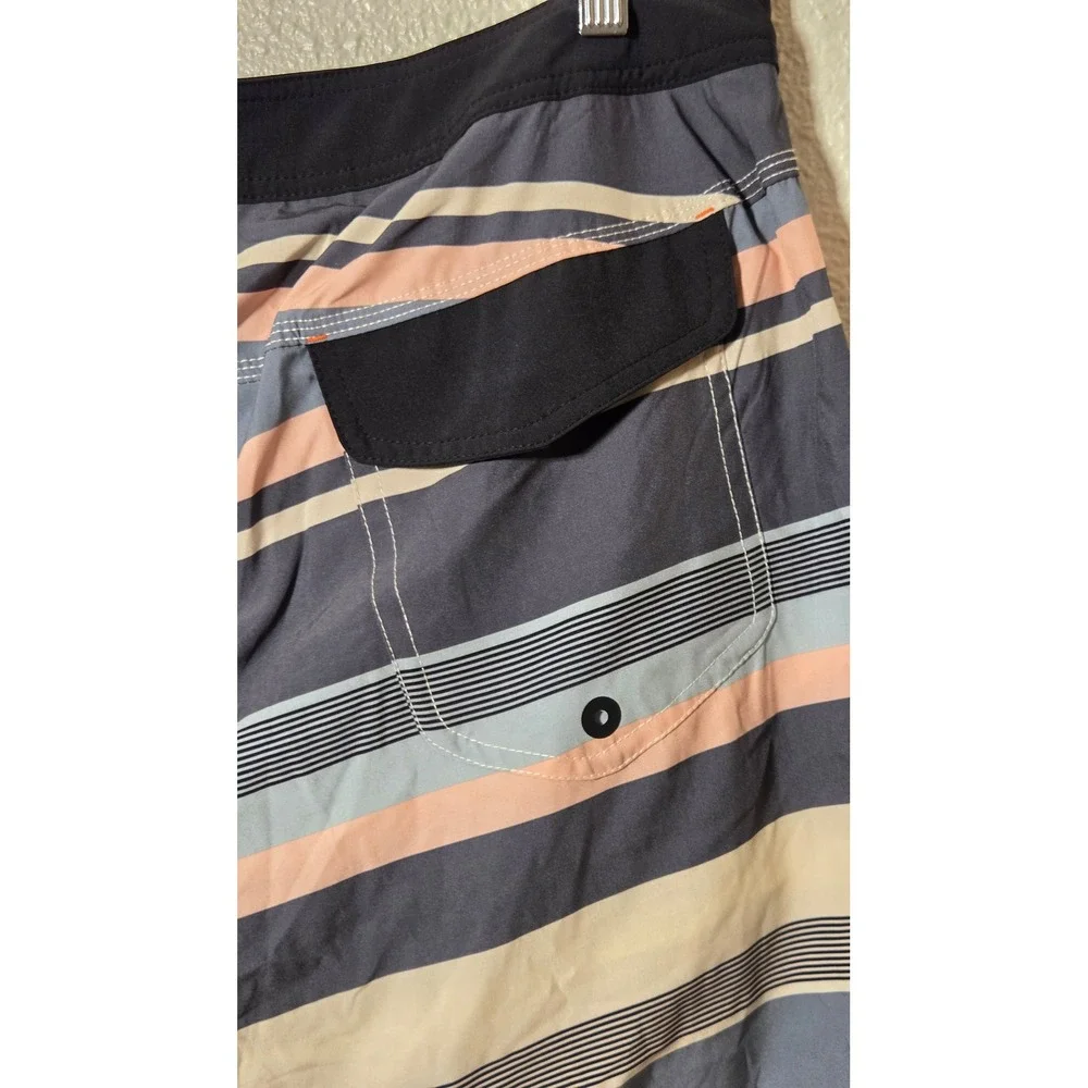 SAXX Betawave 2N1 Board Shorts 17